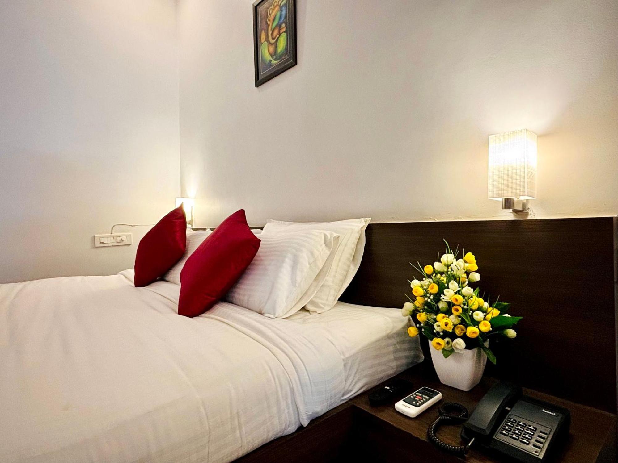 Sai Shreyas Residency, Best Hotel Near Bangalore Airport Dod Jala Exterior foto